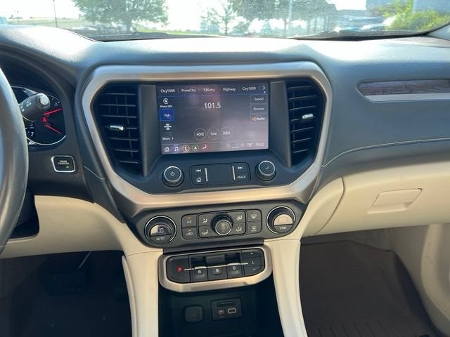 2021 GMC Acadia Denali
