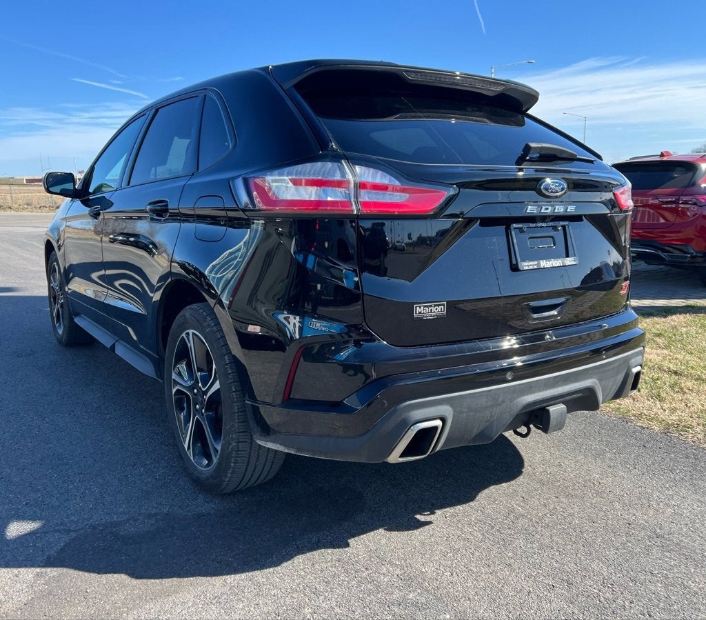 2022 Ford Edge ST