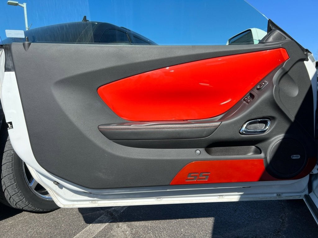 2011 Chevrolet Camaro 2SS