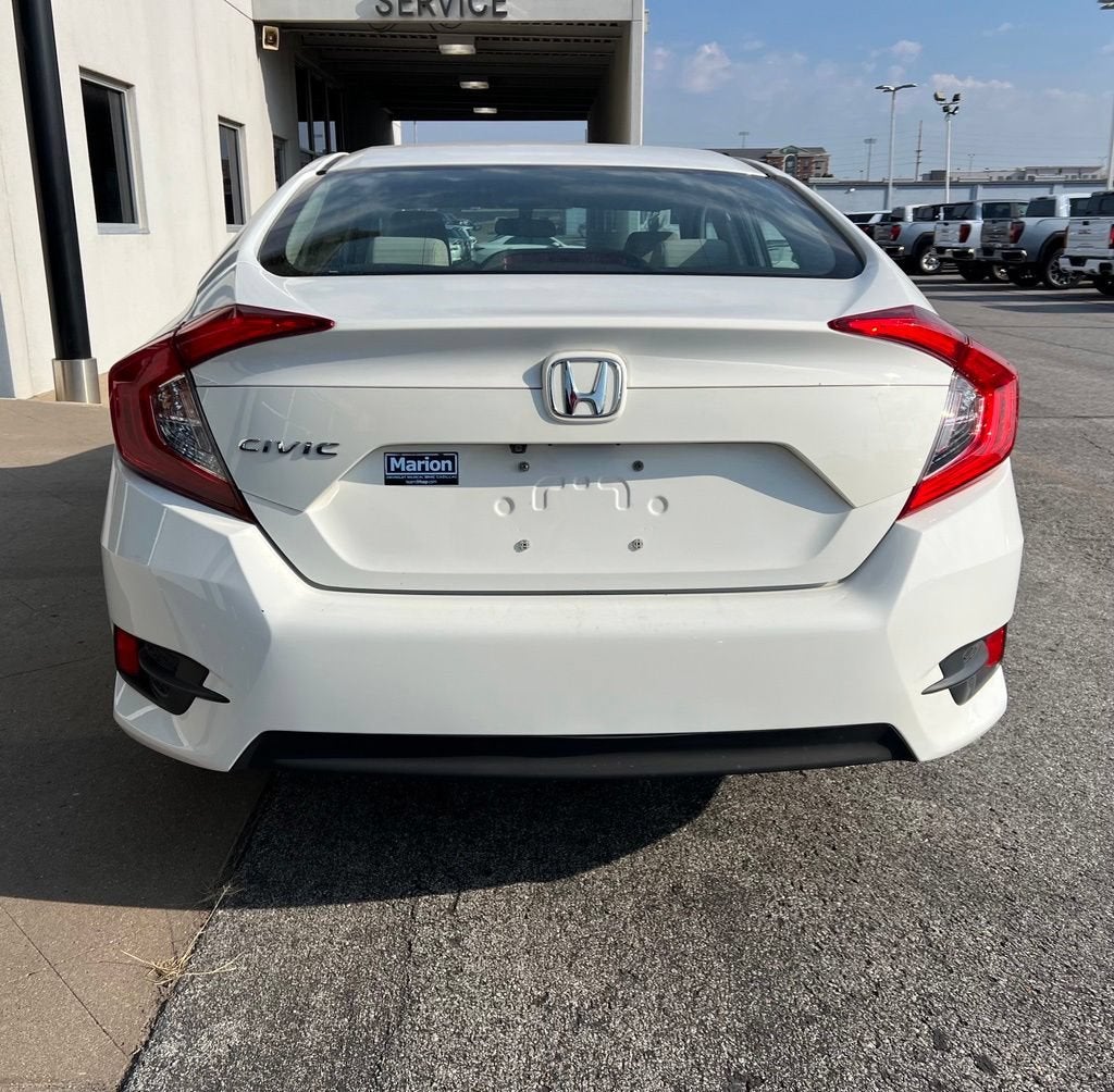 2018 Honda Civic Sedan LX