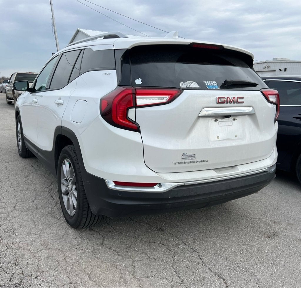 2022 GMC Terrain SLT