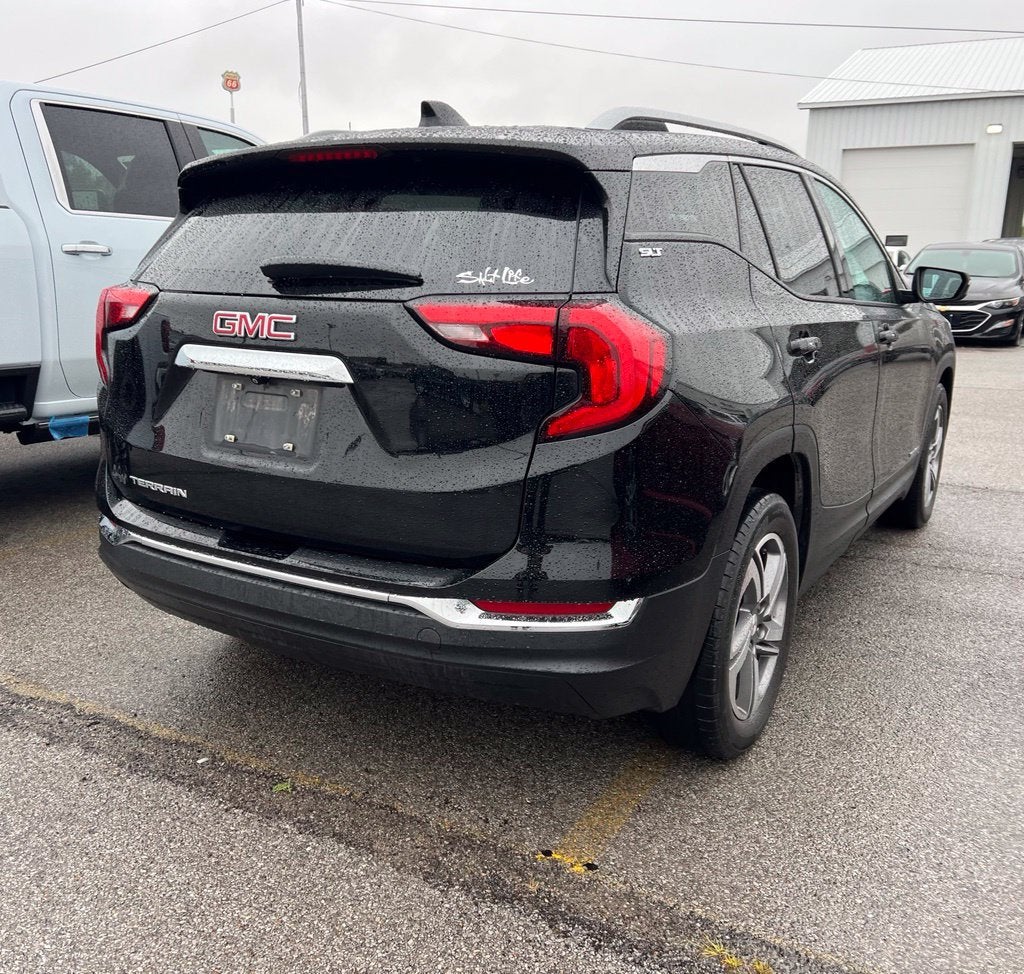 2021 GMC Terrain SLT