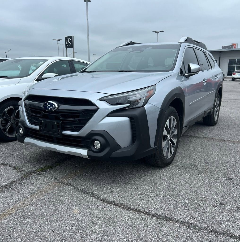 2025 Subaru Outback Touring XT