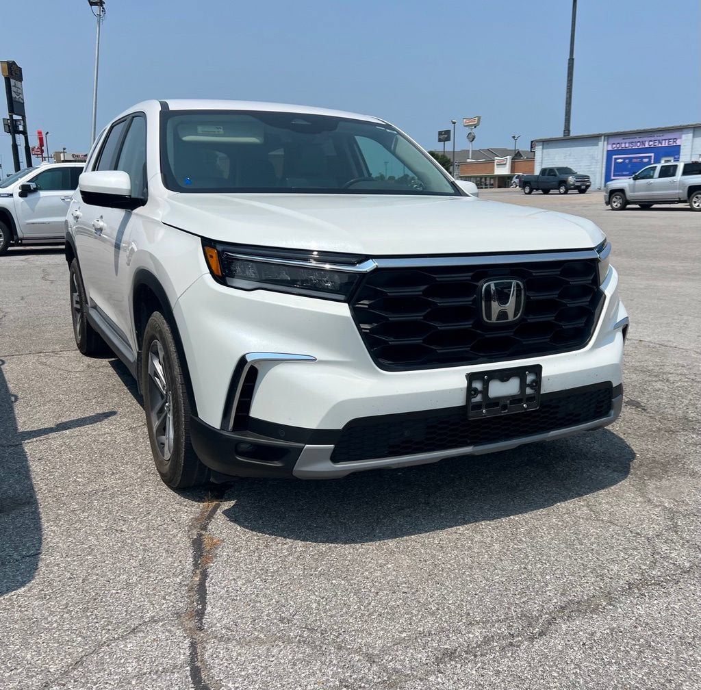 2023 Honda Pilot EX-L 8 Passenger
