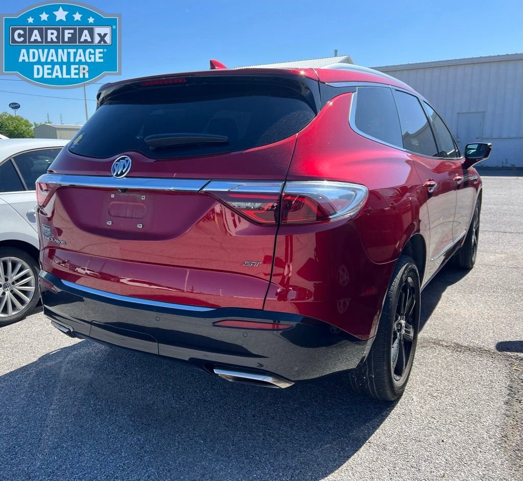 2024 Buick Enclave Essence