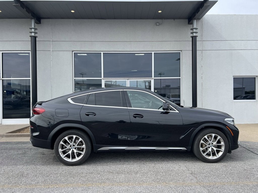 2021 BMW X6 xDrive40i