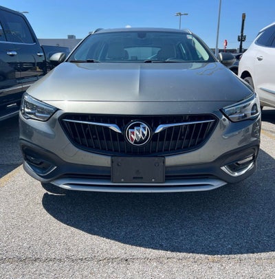 2019 Buick Regal TourX Essence