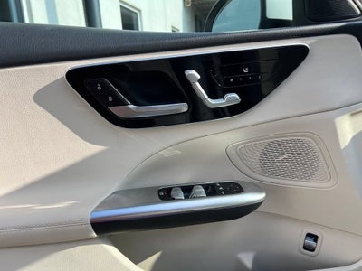 2022 Mercedes-Benz C-Class C 300