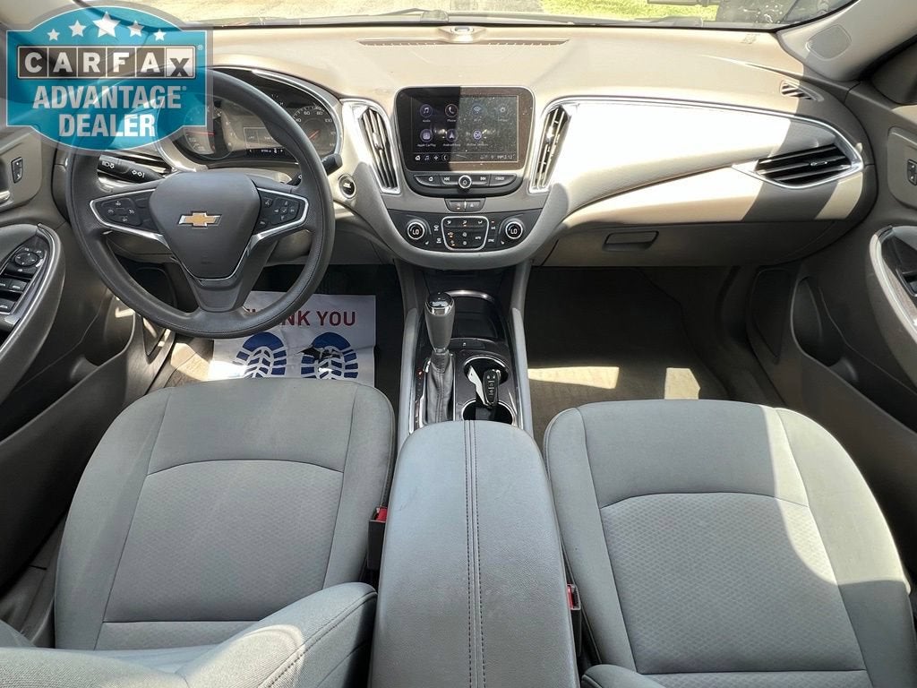 Used 2020 Chevrolet Malibu 1LT with VIN 1G1ZD5ST3LF057402 for sale in Marion, IL