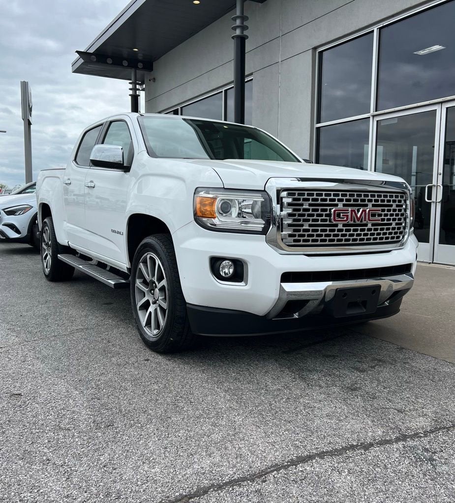 2020 GMC Canyon 4WD Denali Crew Cab Short Box's photo