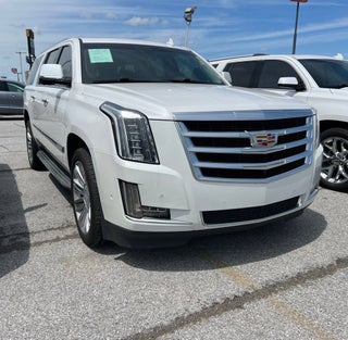 2018 Cadillac Escalade ESV Luxury
