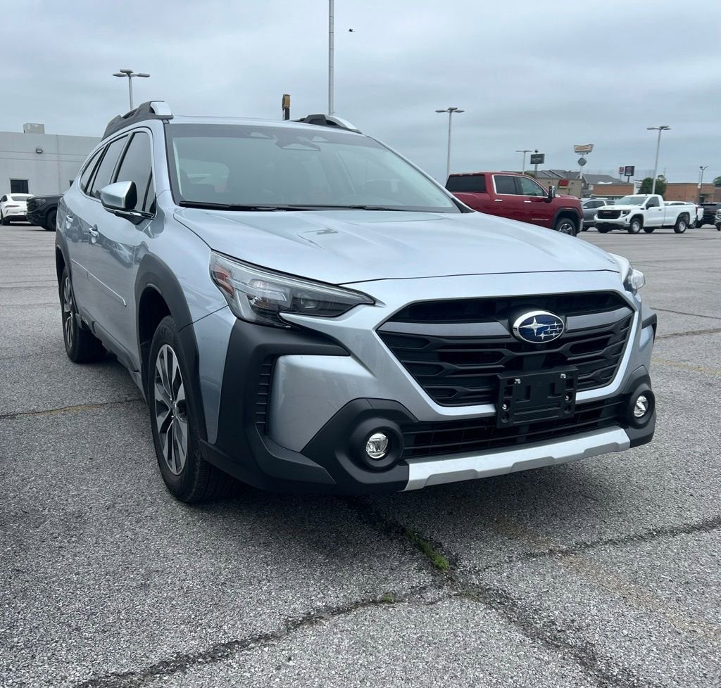 2025 Subaru Outback Touring XT's photo