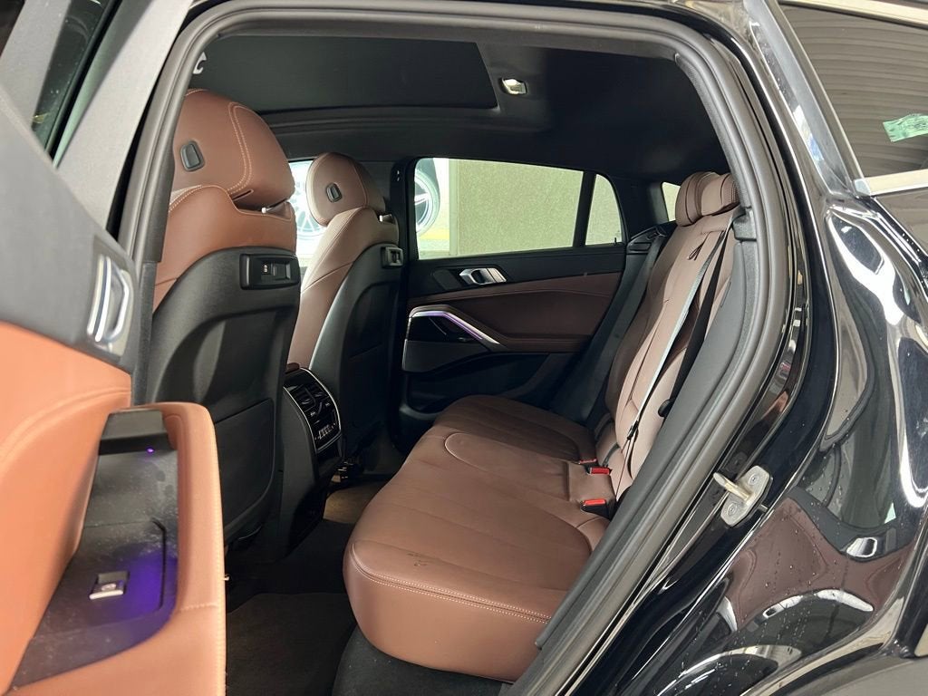 2021 BMW X6 40i - Photo 21