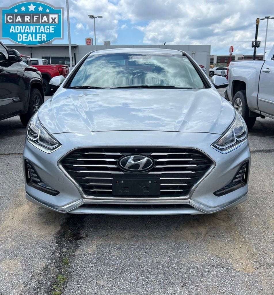 Used 2019 Hyundai Sonata Hybrid SE with VIN KMHE24L31KA091527 for sale in Marion, IL